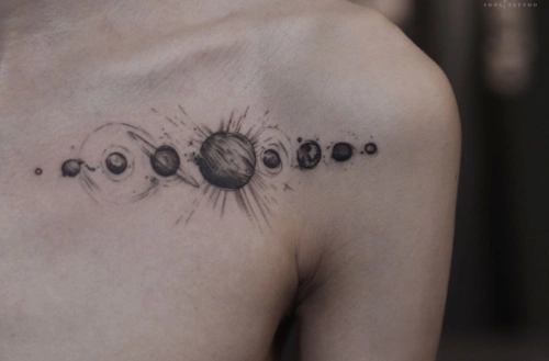 2020最新男女宇宙星球系列纹身图片大全22