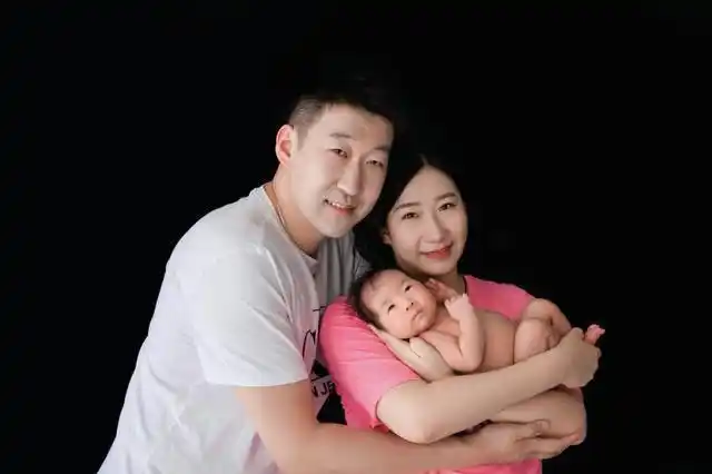 丈夫率孙颖莎冲世锦赛资格,妻子带队上来打阻击|丁宁|陈梦|刘国梁