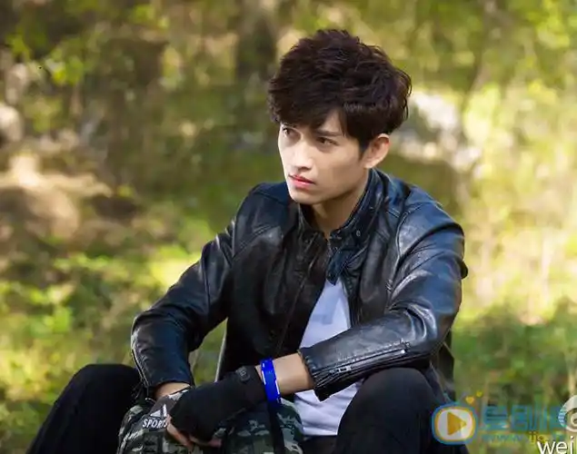 麻辣变形计梁大巍是谁演的_梁大巍扮演者马可资料 | 爱剧情