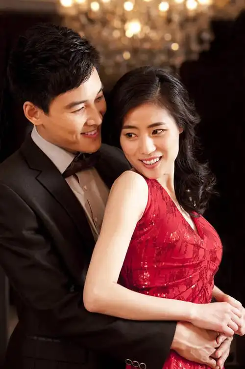 夫妻,竖图,夜晚,晚礼服,爱情,聚会,快乐,幸福,正装,浪漫,晚会,恩爱