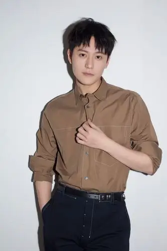 p>秦俊杰,1991年9月1日出生于福建省厦门市,中国内地影视男演员.