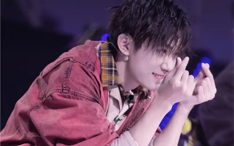 易烊千玺朋友请听好|梨涡|治愈系