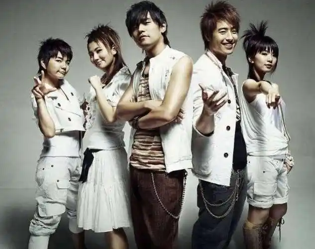 新四大天王成立五年只有他一人还在认真做音乐