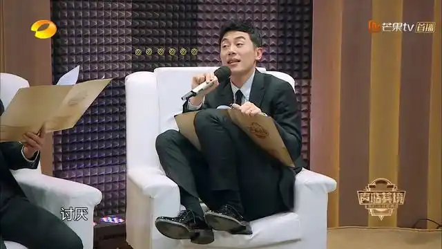 《声临其境》朱亚文撩技不只是会喊"宝贝",最招人喜欢的是这点