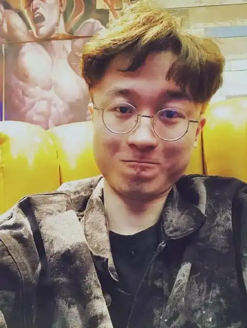 盘点虎牙魔兽专区与二细拿首杀向老赵学技术