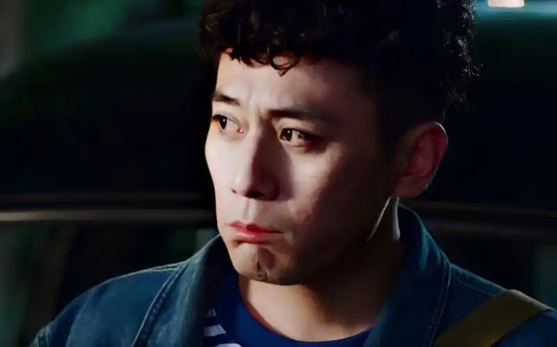 刘烨:我现在颜值比年轻时候高,我是个很有灵气的演员_哔哩哔哩_bili