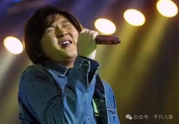 因为这个「污点」,他被骂到了现在?