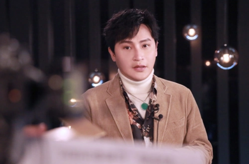 原创遭纵火险毁容小虎队就糊他一个自认当红的陈志朋做人真难