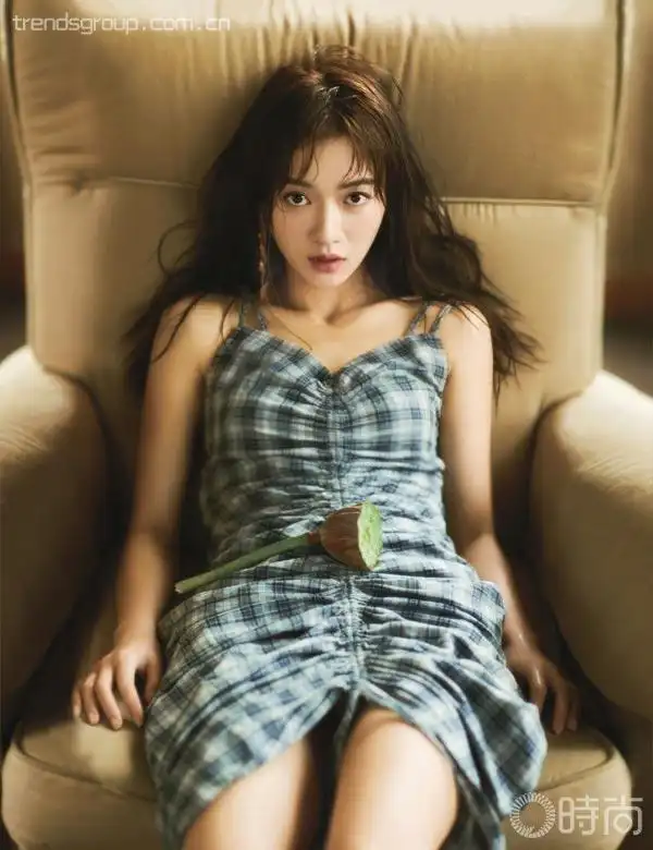 网曝吴谨言投靠黄晓明