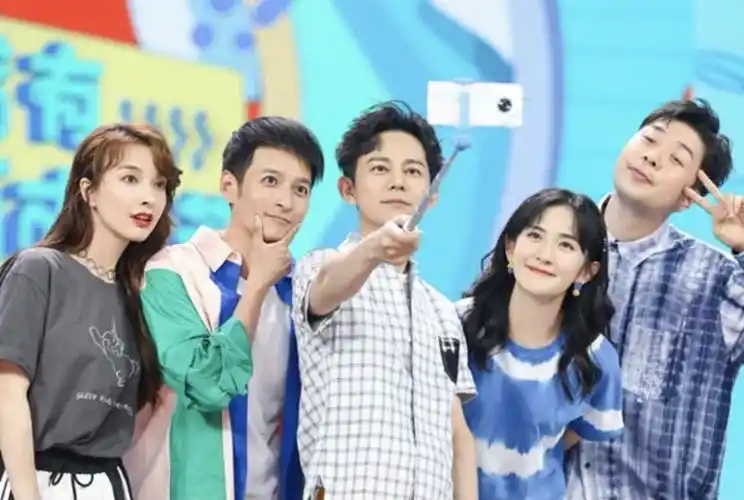 2021快乐大本营停播原因 为什么何炅保护了半个娱乐圈-伙伴百科网-让