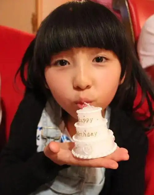 "国民妹妹"张子枫的成名往事,和她背后了不起的母亲