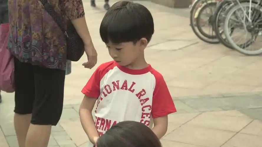 《我的!体育老师》独家花絮:小可爱马瑙萌动片场惹人爱