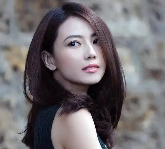 想要笑得美,先学高圆圆式回眸笑_自然_笑容_照片