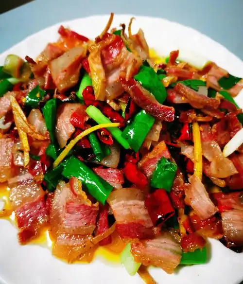 如果有外地过来的朋友,想吃本地特色的可以去试试.