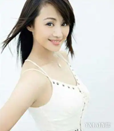 曹颖泳装图片曝光性感大尺度写真妩媚又迷人