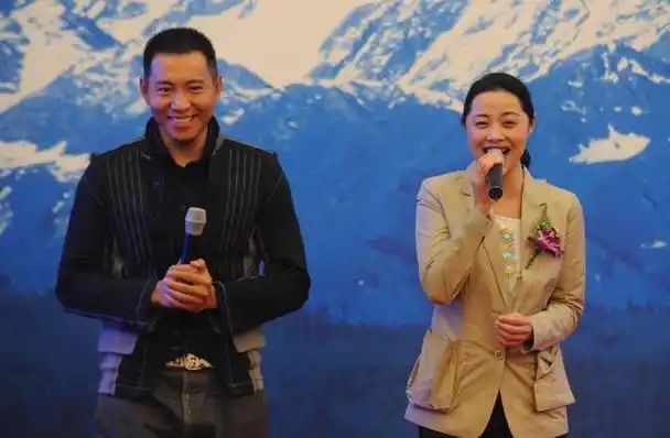 演员谷智鑫:34岁拍戏坠马瘫痪,女友照顾他10年,未办婚礼成遗憾