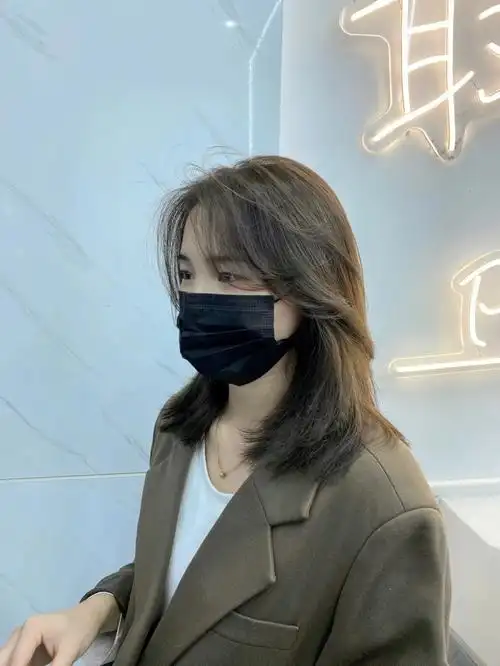 锁骨发适合不爱洗头发,打理头发的女生!