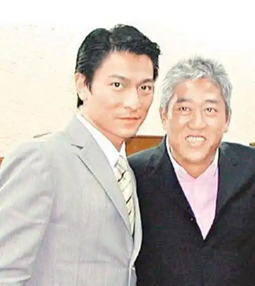 著名导演痛批成龙刘德华一个就喜欢忽悠人一个沦为票房毒药