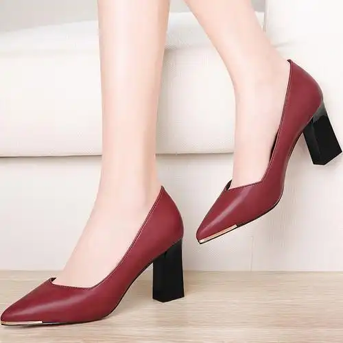 高跟鞋女粗跟2020新款春季尖头女士皮鞋百搭单鞋女中跟秋季女鞋子