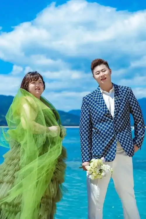 据了解,白小白的成功离不开徒弟大萌的支持,大萌虽然身广体庞,但本身