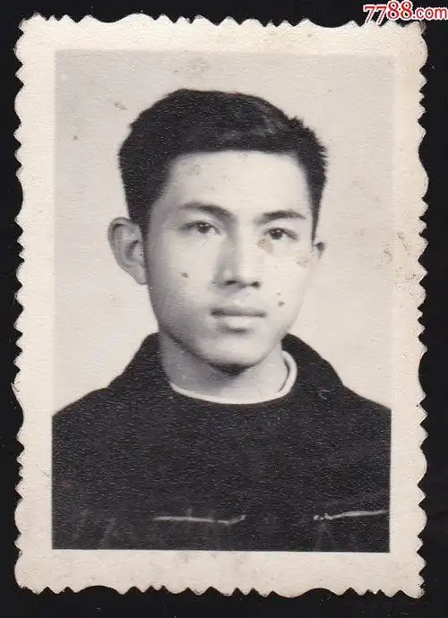 50年代学校男生个人留影-价格:5元-se51750742-老照片-零售-7788收藏