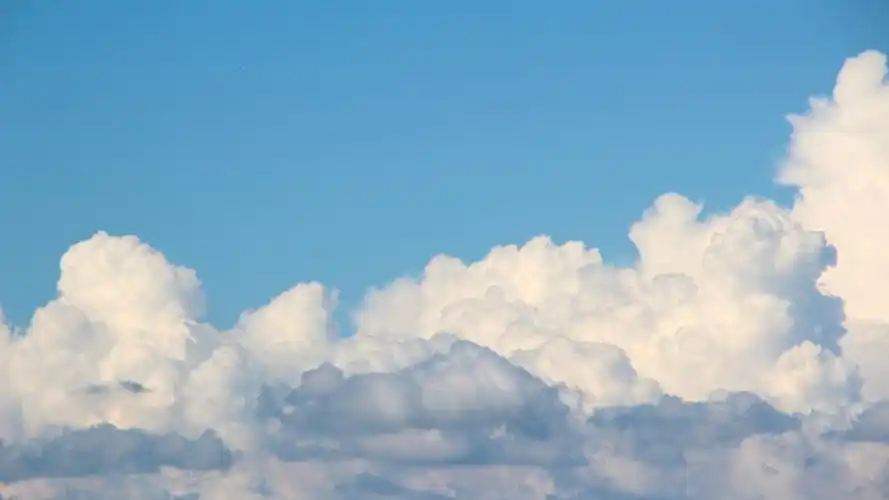 白云云朵图片-风景壁纸-高清风景图片-第8图-娟娟壁纸