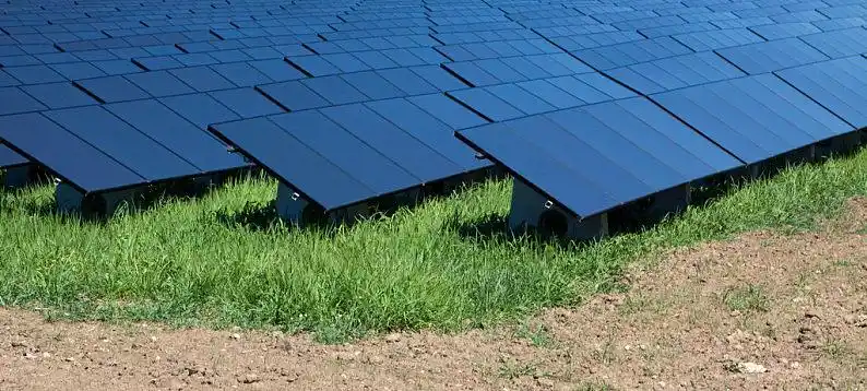 太阳能电池板_地点_黑色_太阳能_高清图片_全景视觉