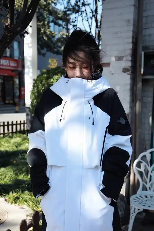 关晓彤初冬穿搭