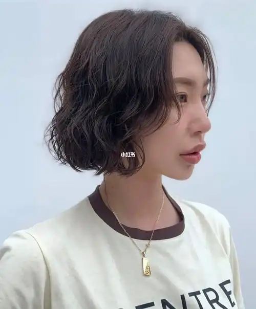 短发烫发系