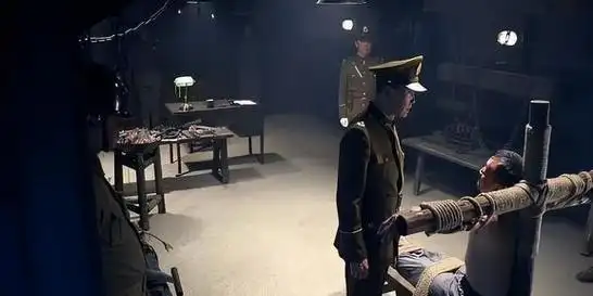 风筝原型范纪曼卧底19年官职比毛人凤高被捕后用木板逃走