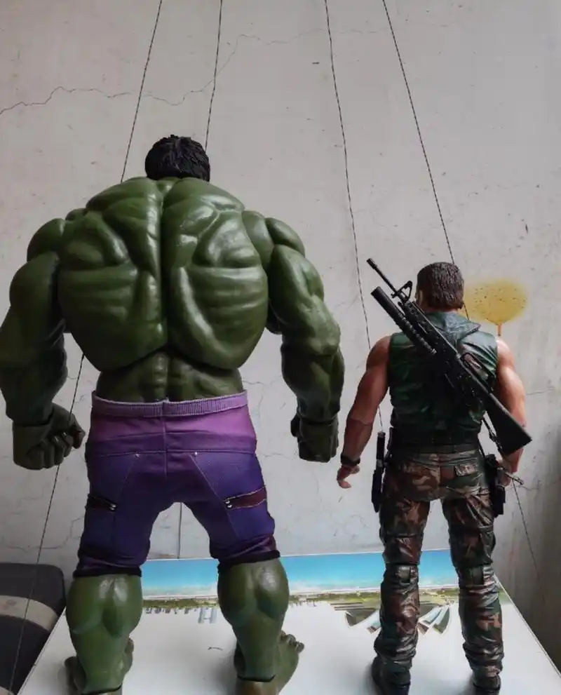 复仇者联盟,超级霸气的绿巨人,就喜欢这种肌肉爆炸的感觉