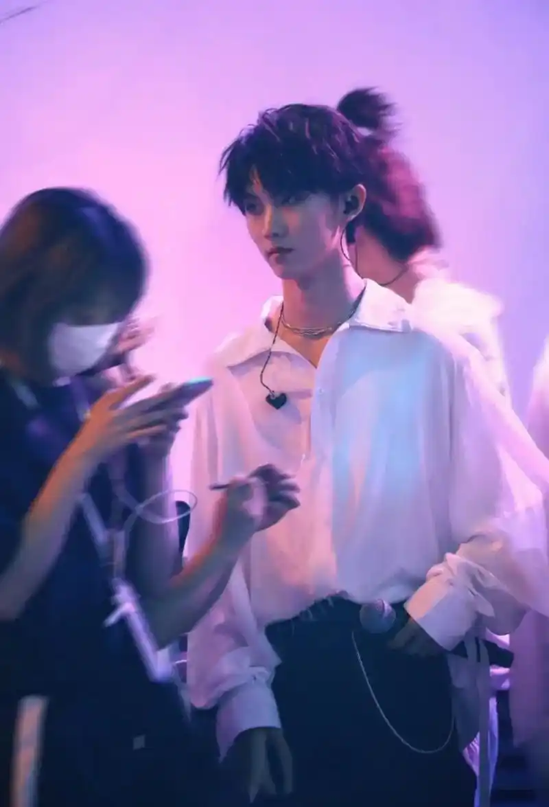 tnt时代少年团 #时代少年团照片来了!所有爆米花(包括 - 抖音