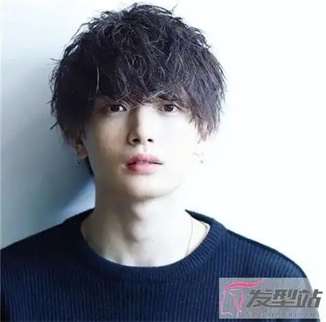 帅气空气感男生烫发 定位烫纹理烫时髦无比