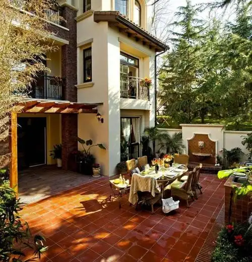 整理了27个非常漂亮的自家院子景观设计实景图片供大家欣赏-爱读书