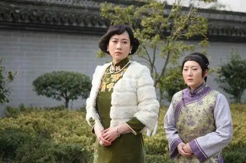 温峥嵘演绎旗袍豪门女如锦书写豪门女性命运