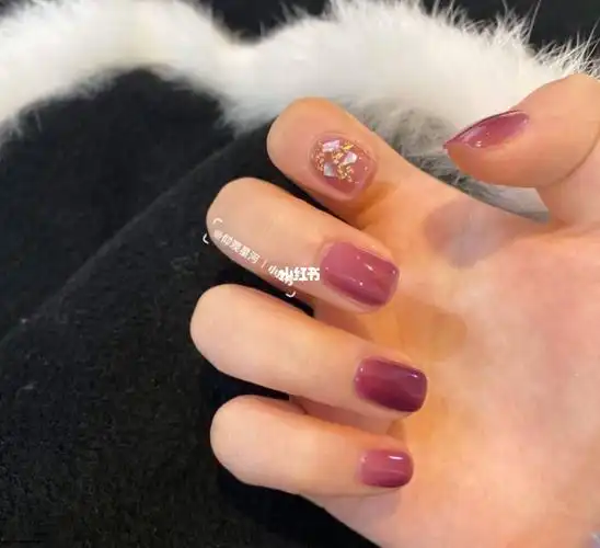 美甲分享|渐变车厘子90真的太美了吧_美甲_车厘子_穿搭_亮片_显白