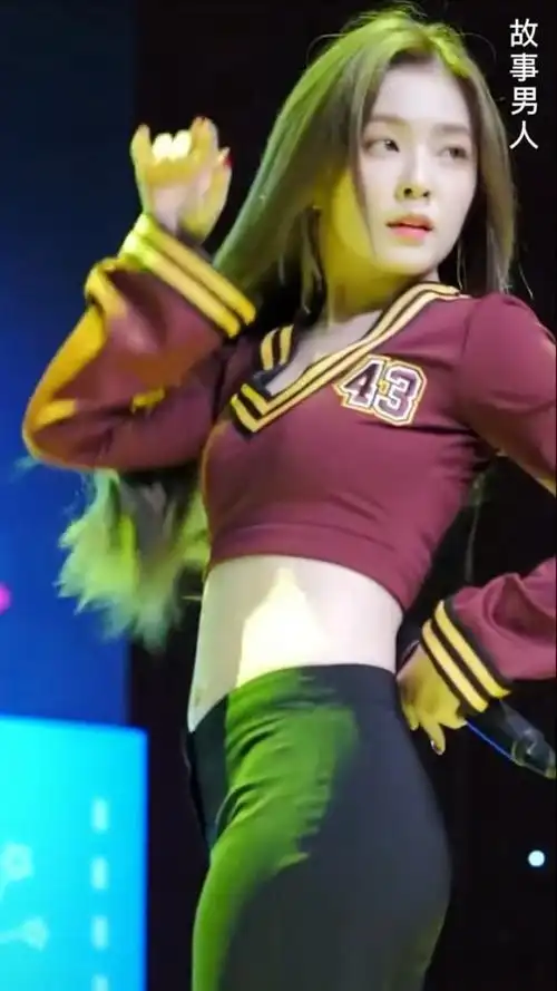 两大顶流女神热舞,谁更完美#裴珠泫