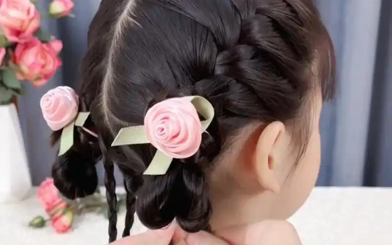甜美爱心小公主发型!谁扎谁好看,快给女儿安排吧!