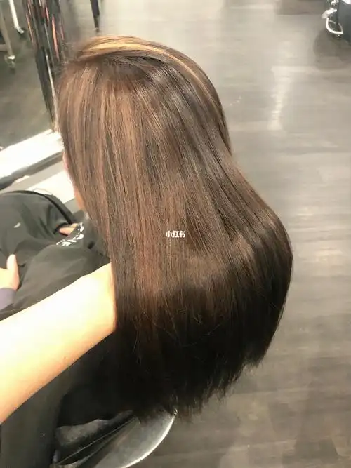 95新南威尔士州dubbo小镇9591今天推一款7度巧克力色搭配冷棕色