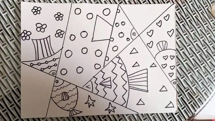 爱心幼儿园每周一画小课堂 美术篇 线条大变身