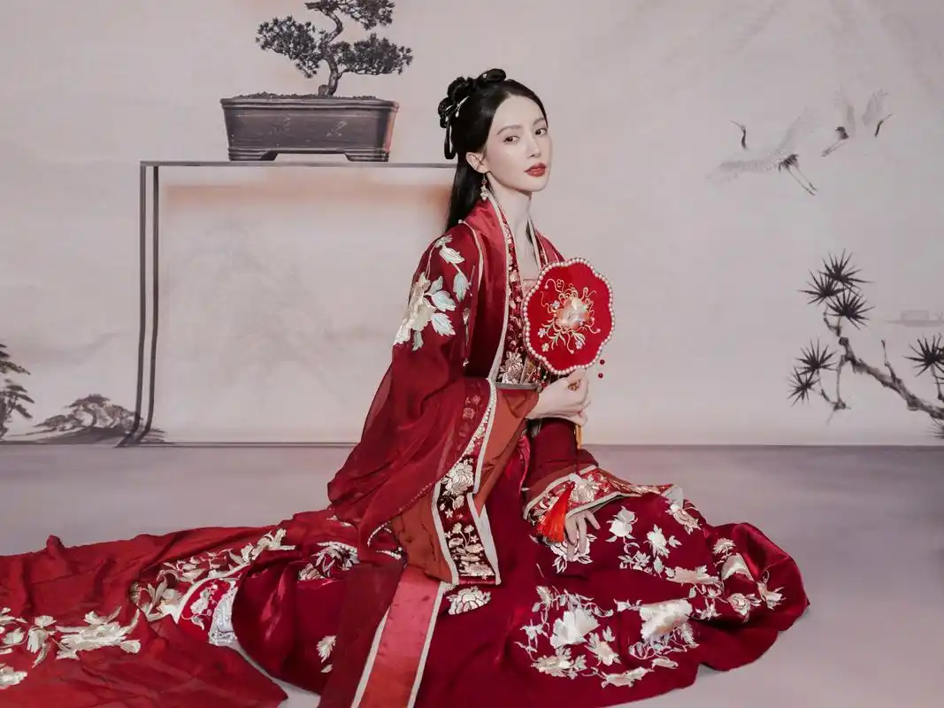 《庆余年2》新阵容美女云集,新言冰云神似肖战?金晨被指抢角色