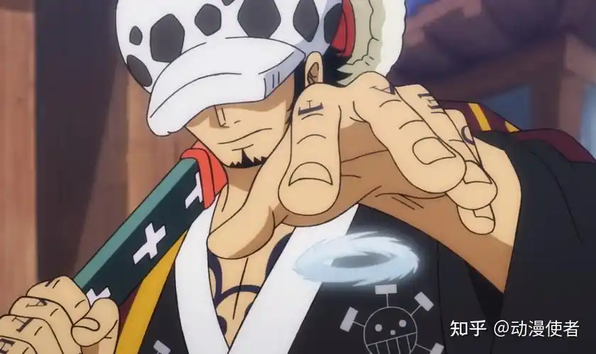 海贼王罗为何不把路飞和玲玲的位置互换基拉和罗看着好尴尬