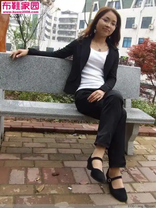 【布鞋情怀】爱穿布鞋的小媳妇(153p)