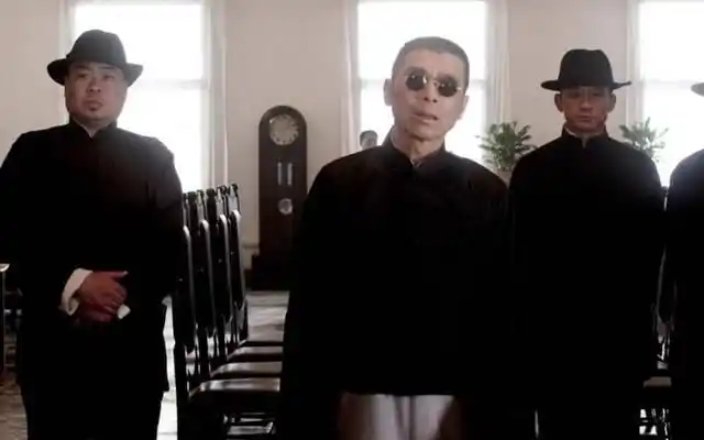 冯小刚饰演的杜月笙