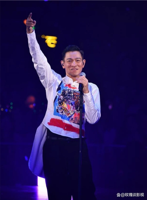 90后的人有福了,歌星刘德华要开巡环演唱会了