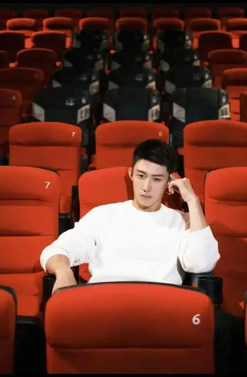 黄景瑜还是帅的太全面了!