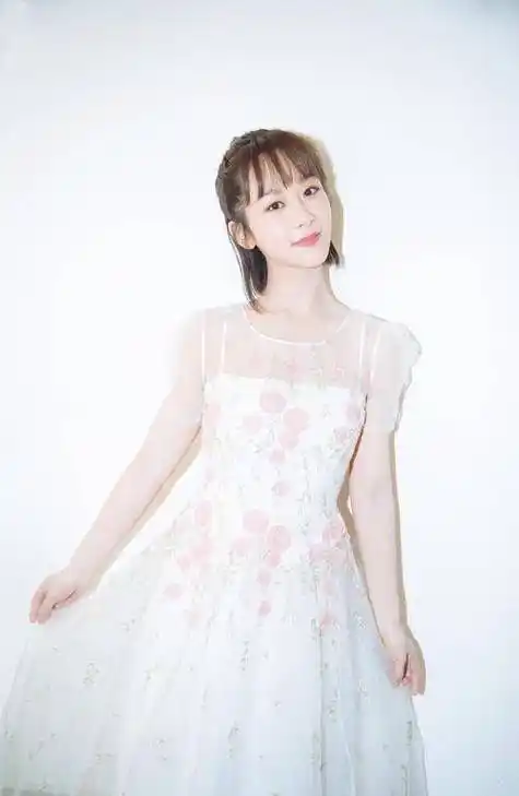 杨紫多大年龄杨紫多大年龄了杨紫今年几岁了本文目录本篇文章给大家