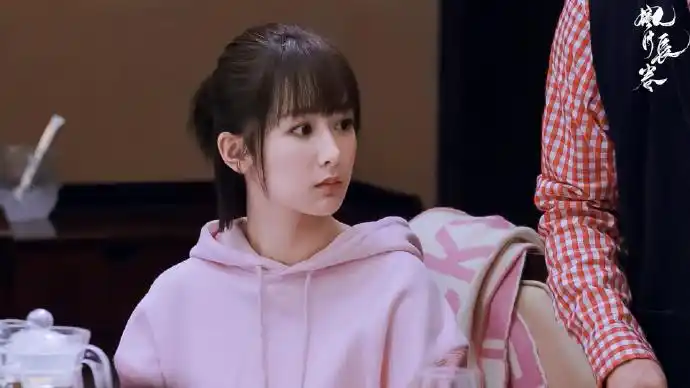 杨紫|#亲爱的热爱的#截修 | 电视剧亲爱的热爱的 | 杨紫佟年「 你来了