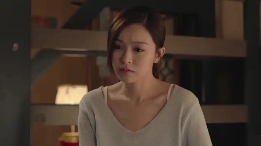 你看她的眉头皱的,我想用手给她平整平整#文咏珊  #电视剧只为遇见你