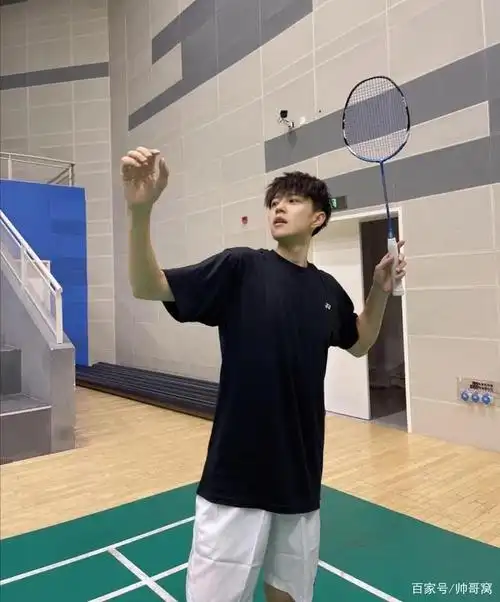 组图:身高178的奶味小哥哥,喜欢运动的男生果然气质就是迷人!